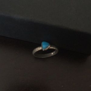 Triangular turquoise ring